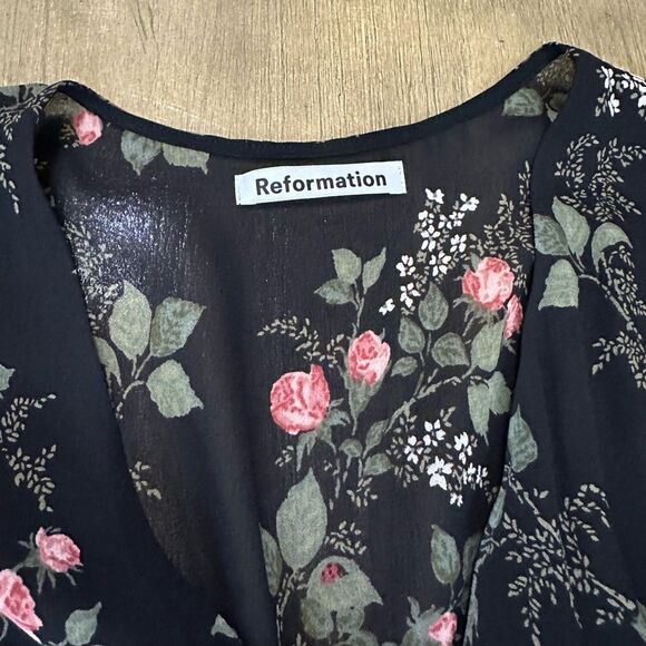 Reformation Zoe Wrap Dress Floral Rose Print Half Sleeve Small - Picture 10 of 14